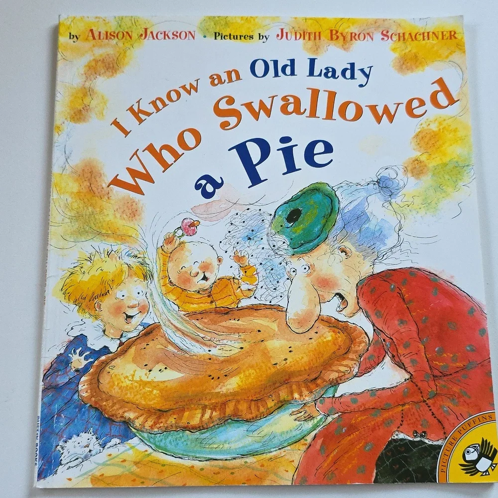 Children's Book Set - I Know an Old Lady - Pirate, Pie, Shell, And Vintage